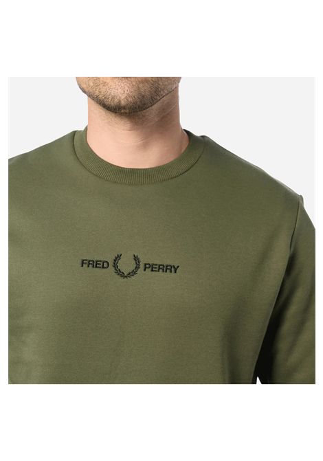 Felpa Fred Perry con Ricamo Girocollo Verde Oliva Uomo FRED PERRY | Felpe | M4727-W19